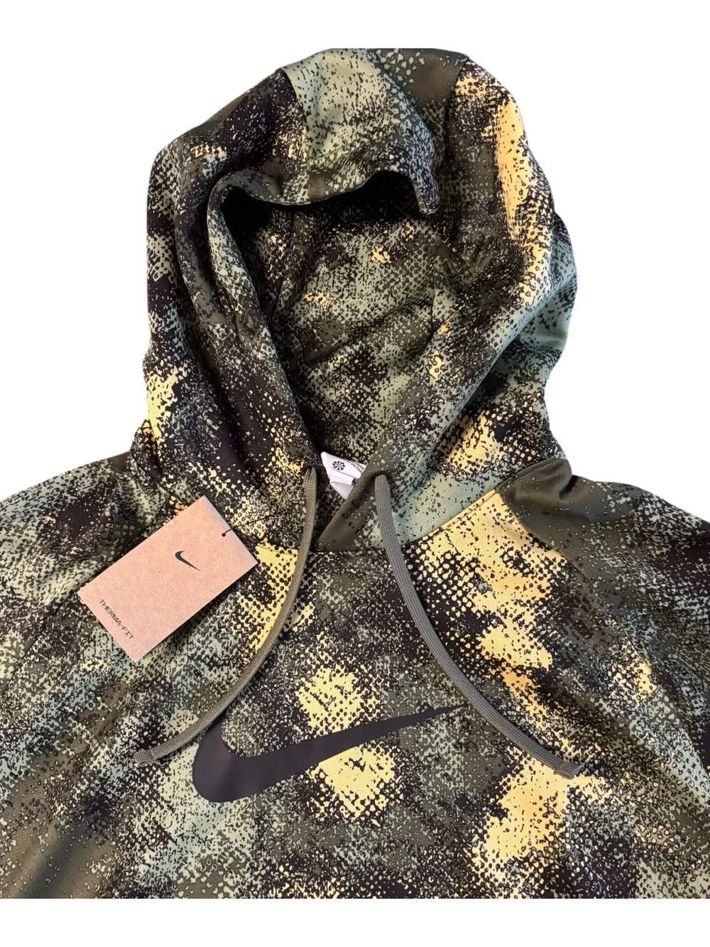 Nike Therma-FIT Men’s Camo Fleece Training Pullover Hoodie NWT Size Large